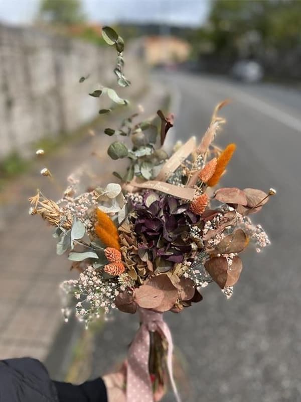 Flores preservadas en Cangas