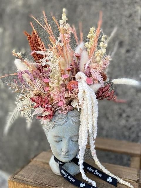 Rosas preservadas en Cangas